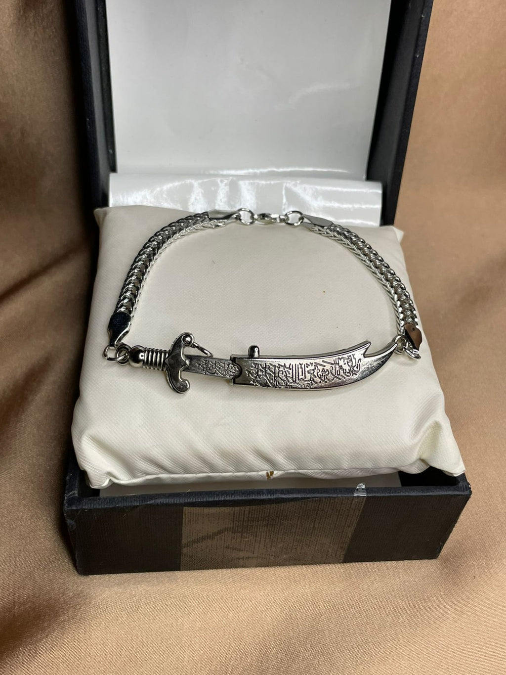 https://cdn.shopify.com/s/files/1/0977/9685/0032/files/WhatsAppImage2026-05-09at7.30.28PM.jpg?v=1778338658